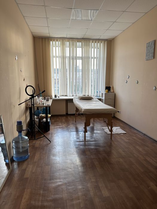 Оренда кабінету БЦ Форум, 5й поверх