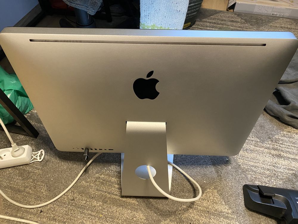 Komputer Apple iMac mid-2011 21.5’ i5 16GB Ram 500GB HDD