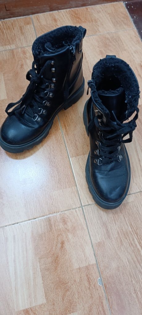 Botas de menina.