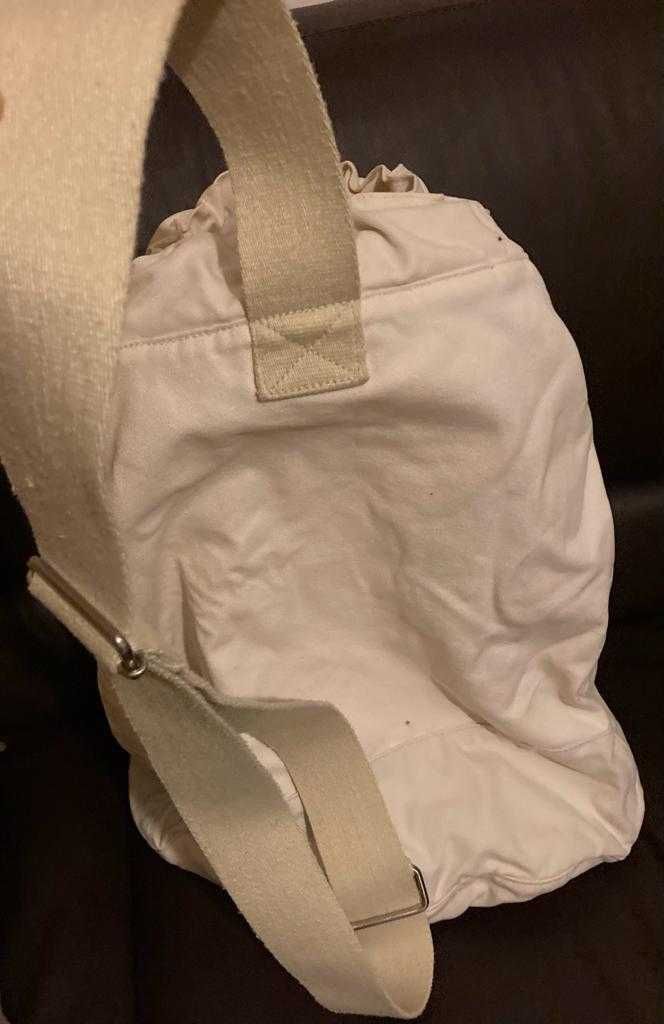 Mochila/Saco de Lona Branco (cru) da marca GAP - como novo