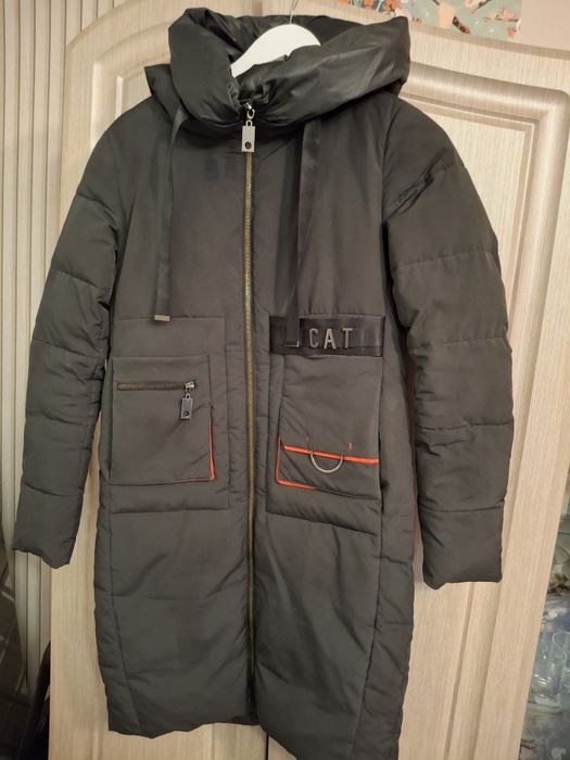 Жіноча зимова куртка