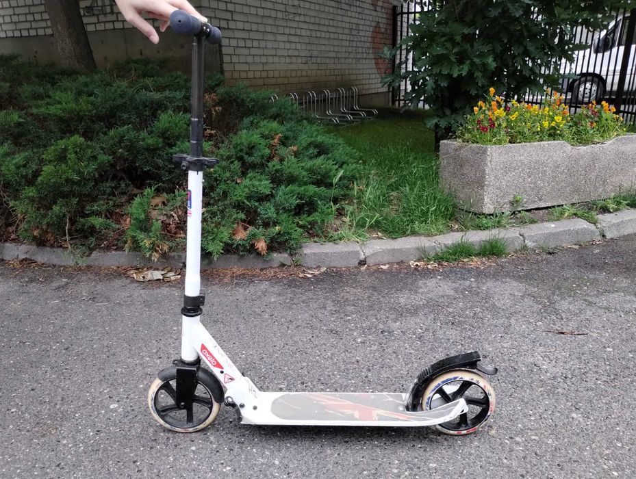 Hulajnoga Oxelo Mid9