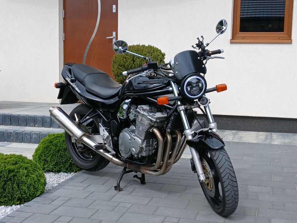 Doinwestowany Suzuki GSF 600 Bandit. Maly przebieg.