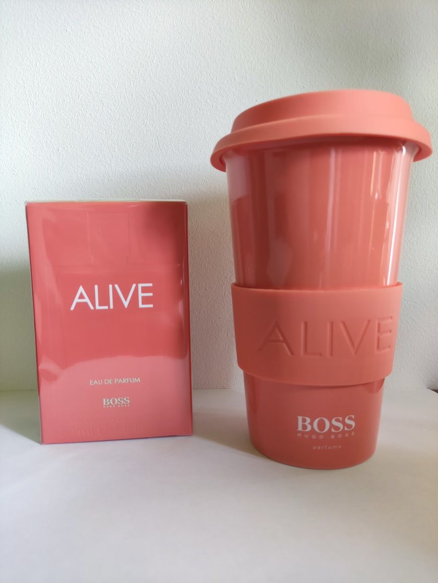 Boss Alive edp 50ml + prezent kubek porcelanowy
