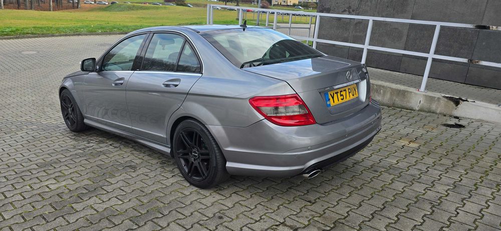 MERCEDES-BENZ W204 220CDI 170PS Pakiet AMG 2007 rok Anglik Zapraszam