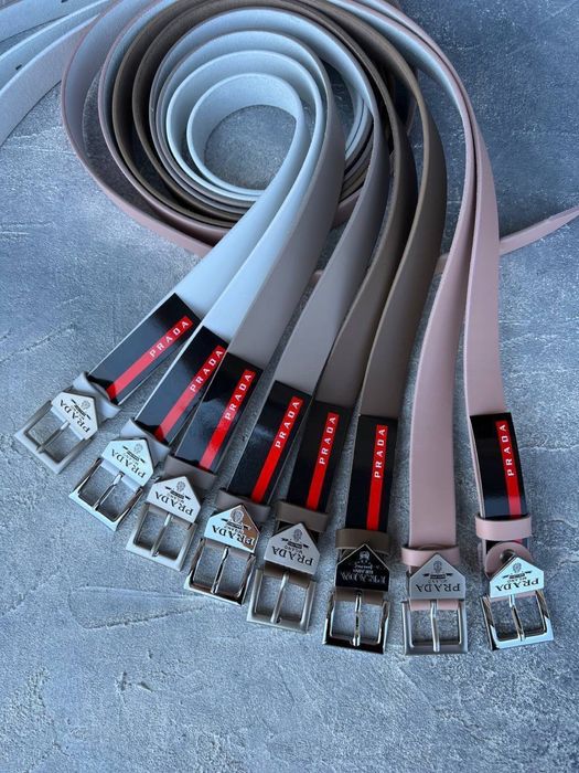 Женский кожаный ремень в стиле Prada
