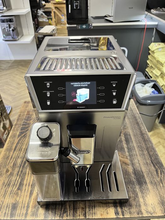 Кавомашина Delonghi Primadonna Elit ECAM 650.55