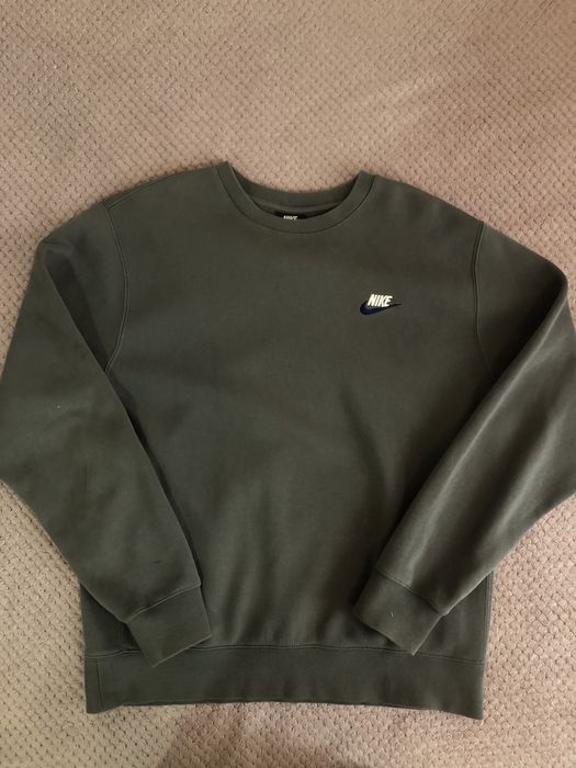 Кофта nike сірого кольору