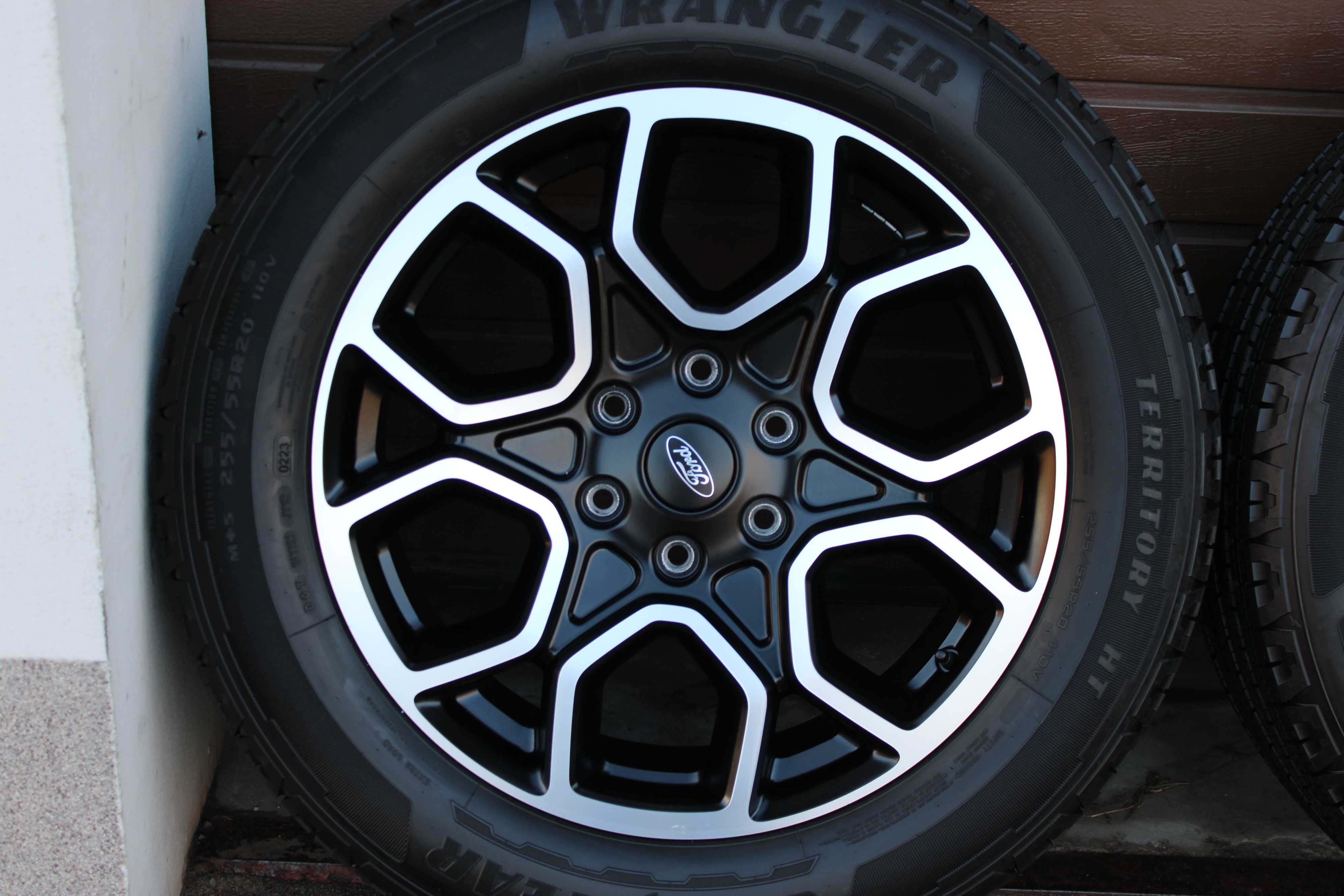 FORD RANGER WILDTRAK Nowy Model 6x139,7 20'' 8J ET55 Nowe Koła