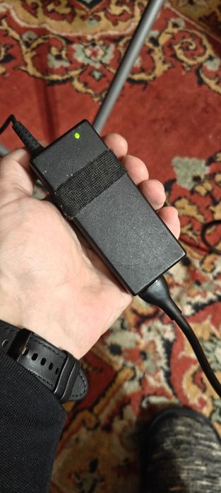 Продам ноутбук samsung 530u
