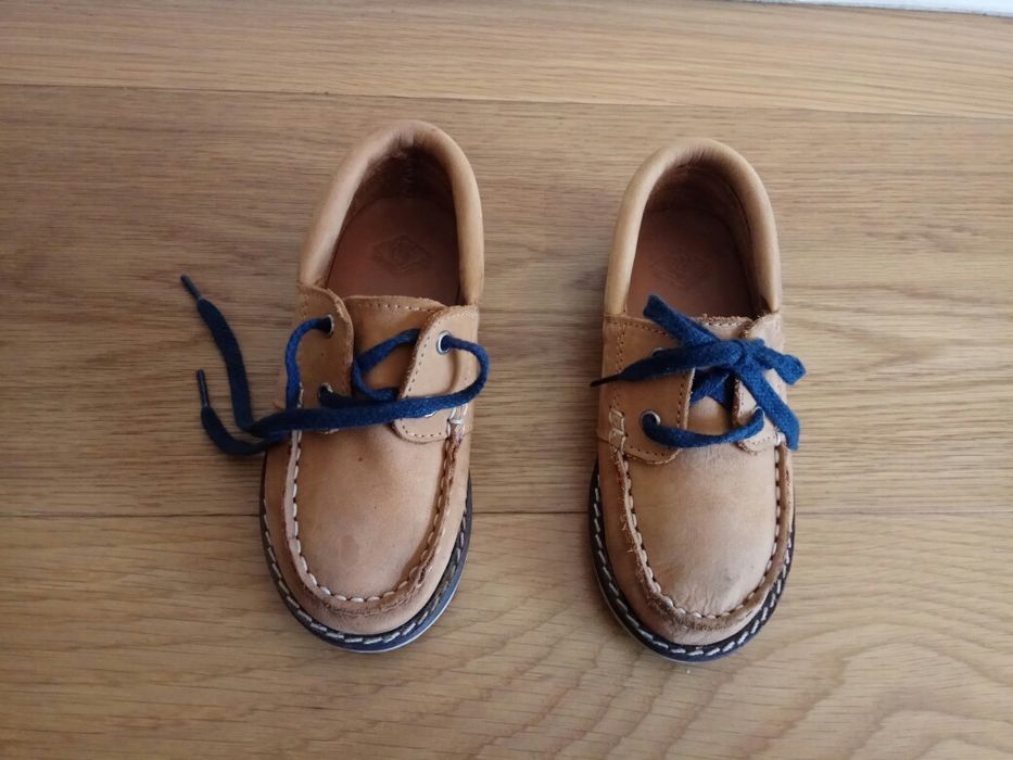 Sapatos camel, em pele, ZARA baby - T. 24