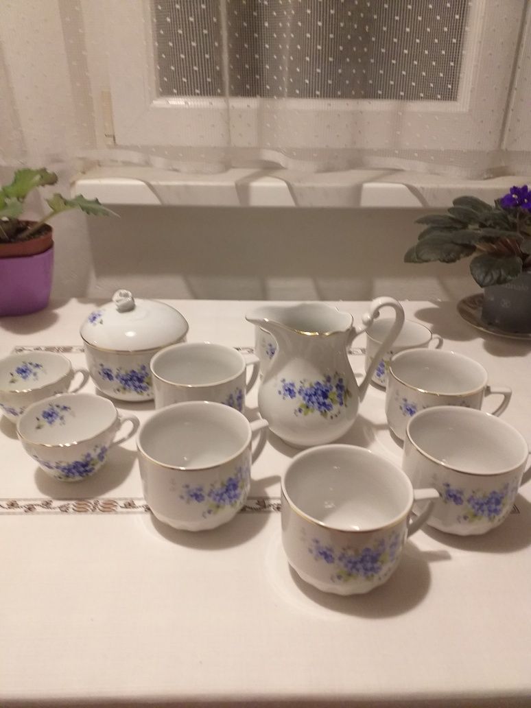 Продам посуду из фарфора