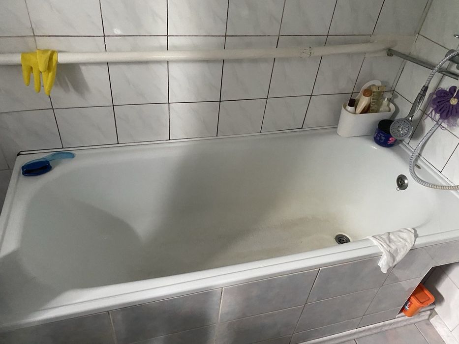 Продам б/у ванну та унітаз