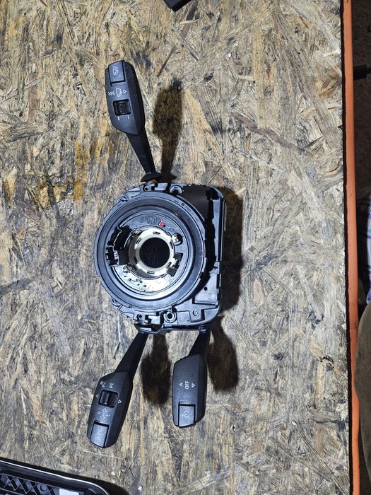 Przełącznik zespolony Bmw E90 E91 E92 E93 MANETKI E87 E81 E82 taśma