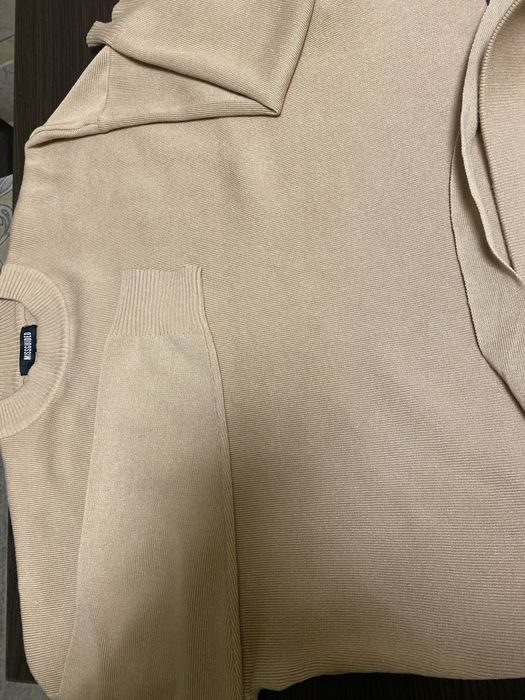 Костюмы с юбкой.