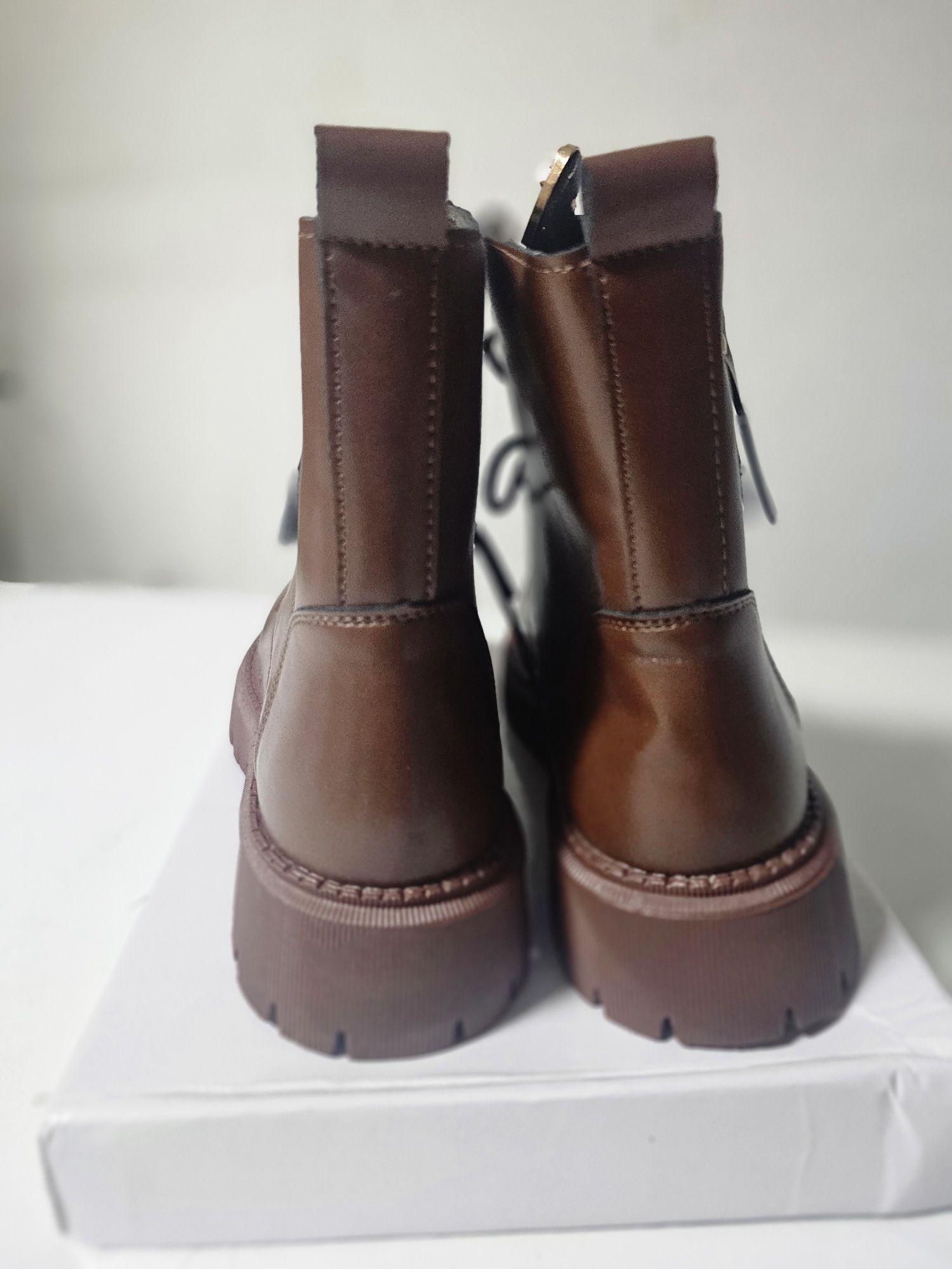 Botas Castanhas Militar