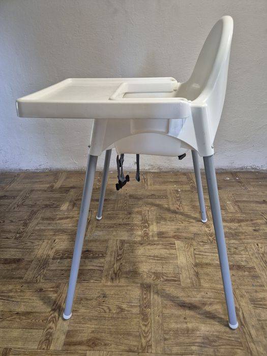 Krzesełko do karmienia malucha Ikea z pasami