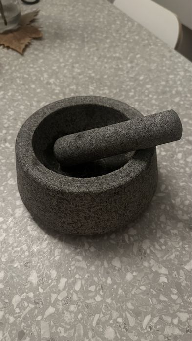 Moździerz granitowy kuchenny