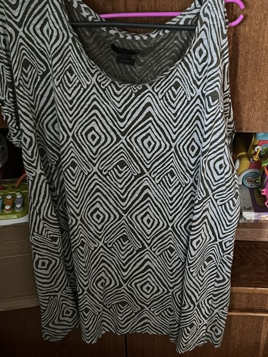 Жіноча футболка великого розміру 54/56