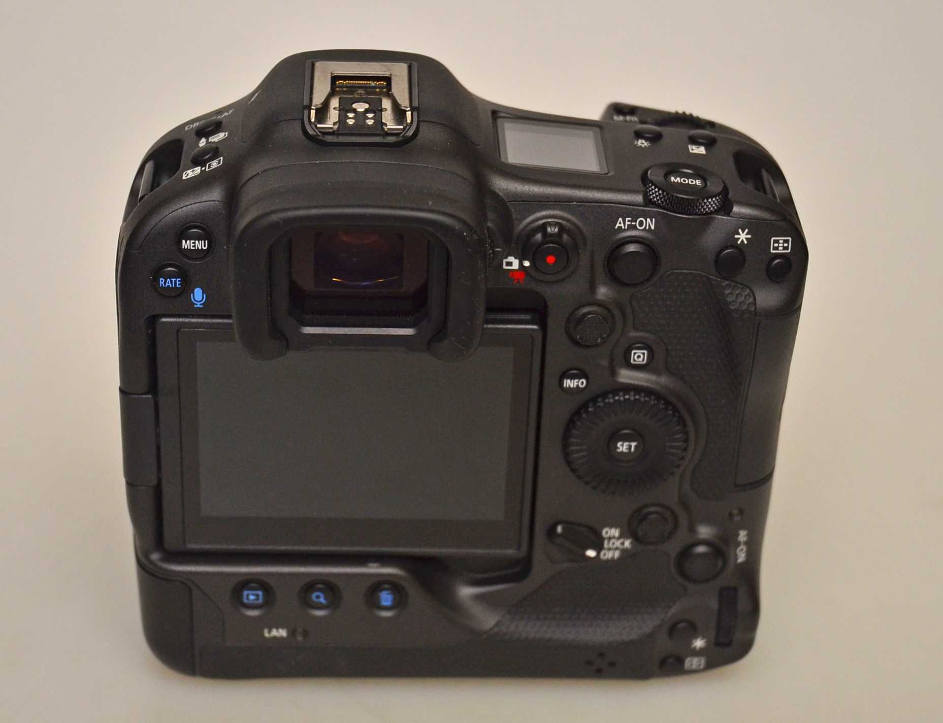 Aparat Canon EOS R3 body 22 tysiące zdjęć Ideał Gwarancja