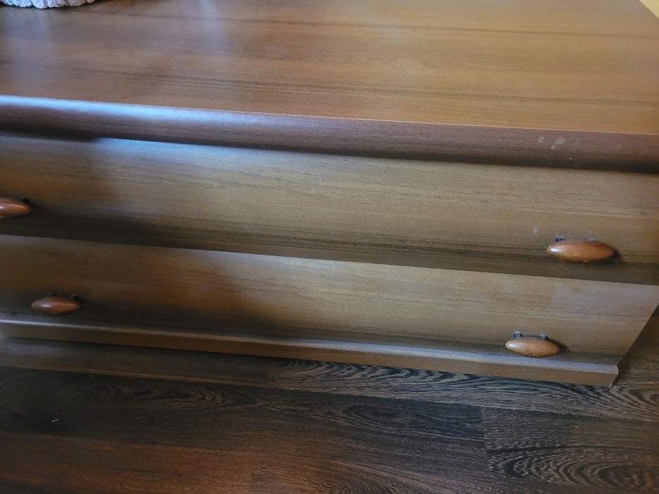 Piękna Komoda Wenge