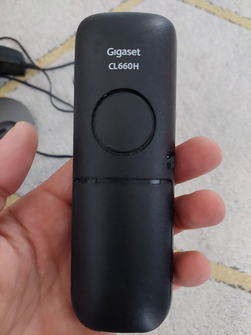 Telefon stacjonarny gigaset z polskim językiem