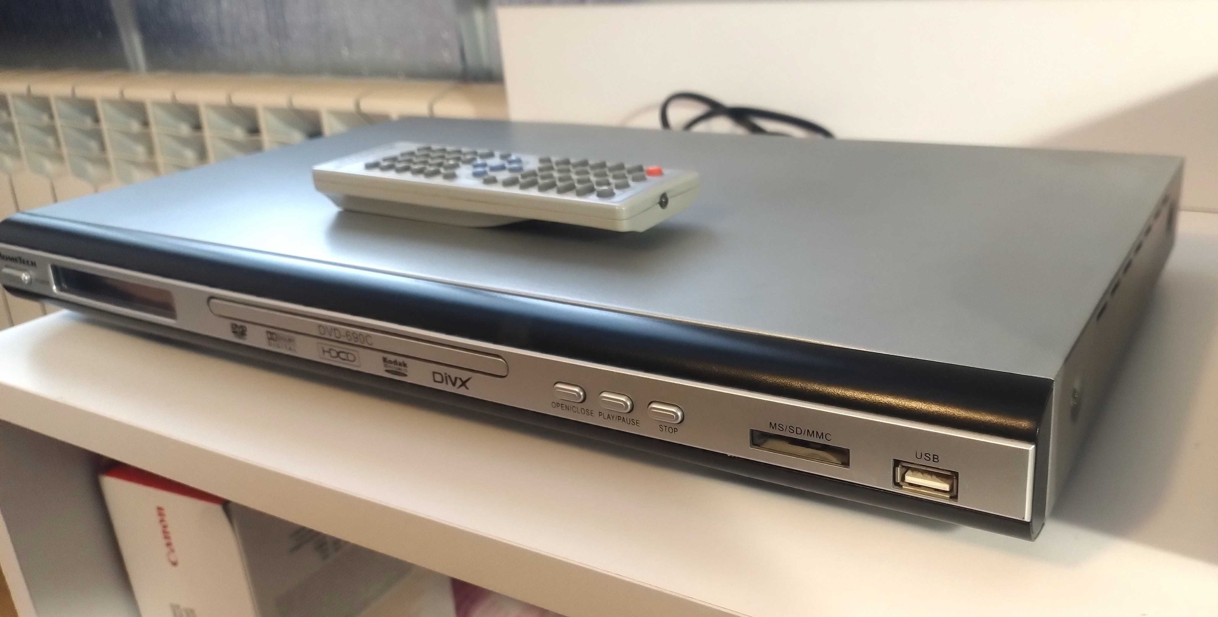 Odtwarzacz DVD HomeTech DVD-690C + pilot