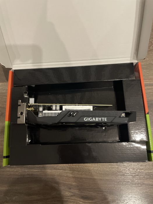 Gtx 1650 4G gigabyte