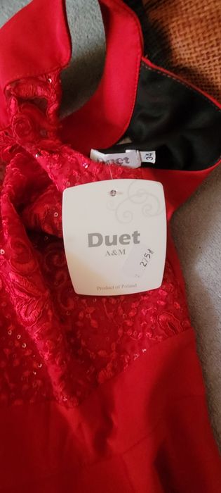 Sukienka czerwona długa