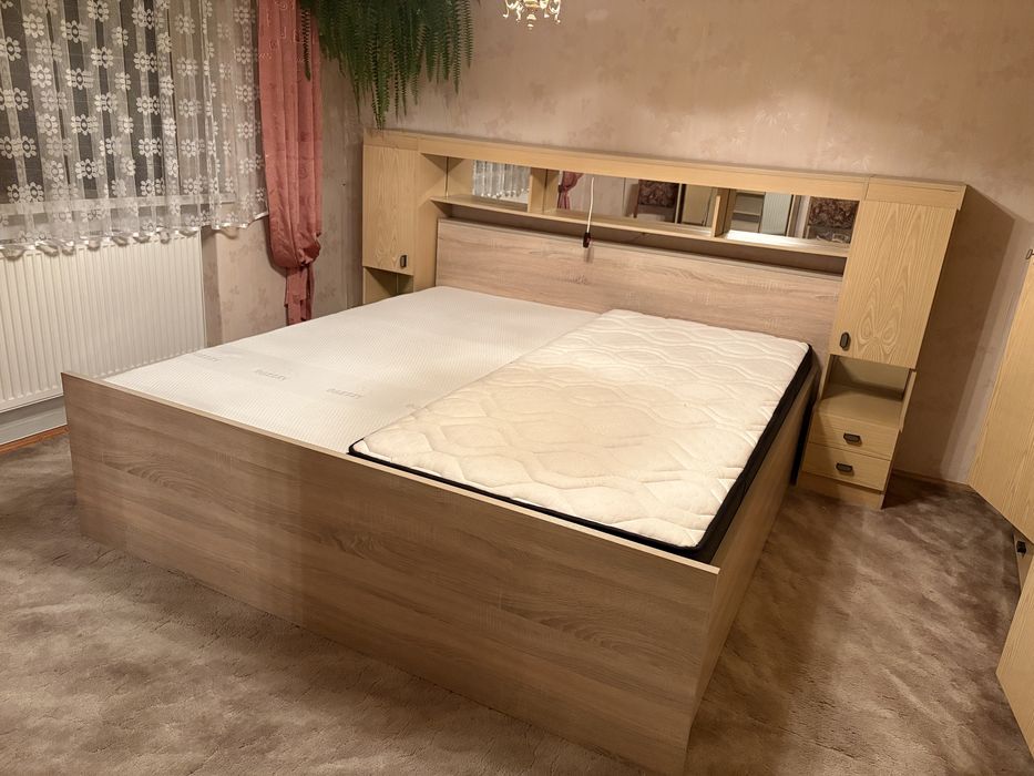 Lozko malzenskie - jak nowe z zaglowkiem z szafkami!