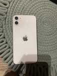 Uszkodzona matrcyca iphone 11 64gb