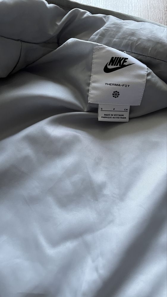 Жилет Nike M NSW