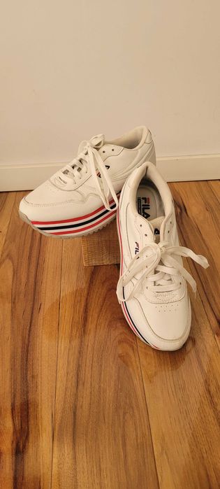 Białe damskie buty skórzane Fila ,roz 38
