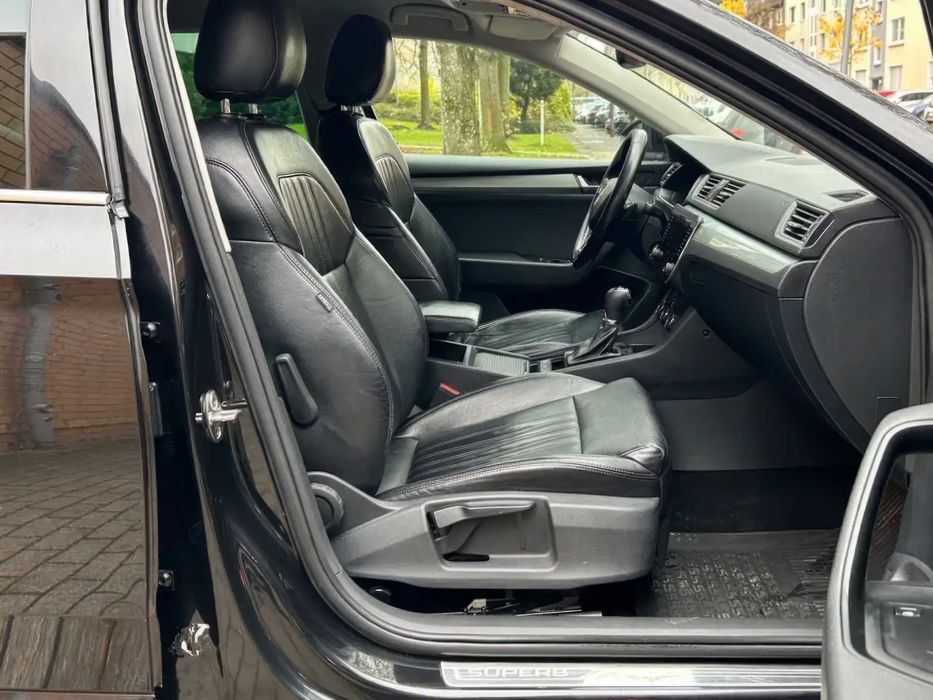 Skoda Superb      2018