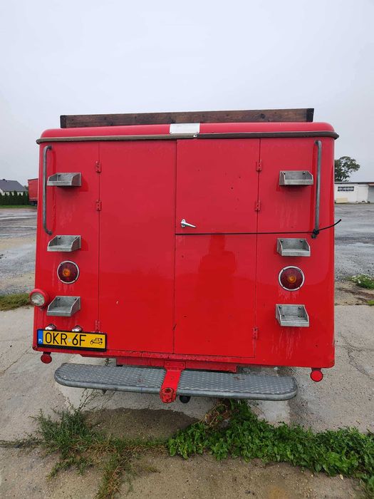 Wóz strażacki International Loadstar 1969 rok 5,7L Zabytek