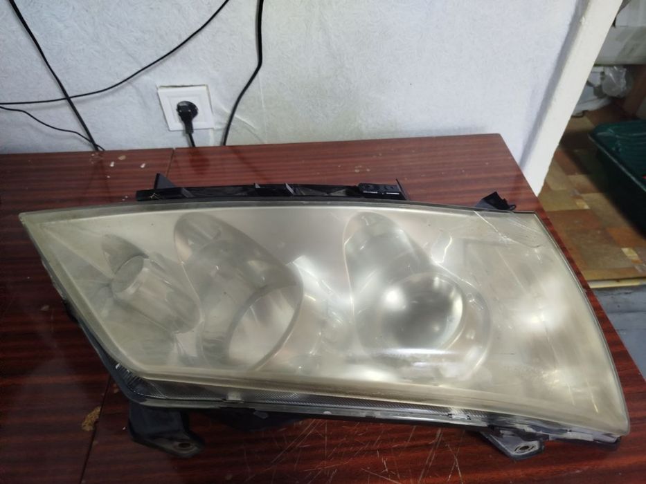 Фары gelly emgrand ec7