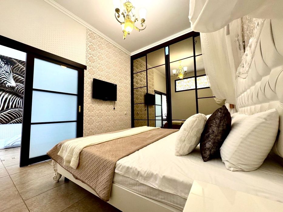 Аркадийский дворец 2 комн.  Панорамный вид моря  огромная Терраса