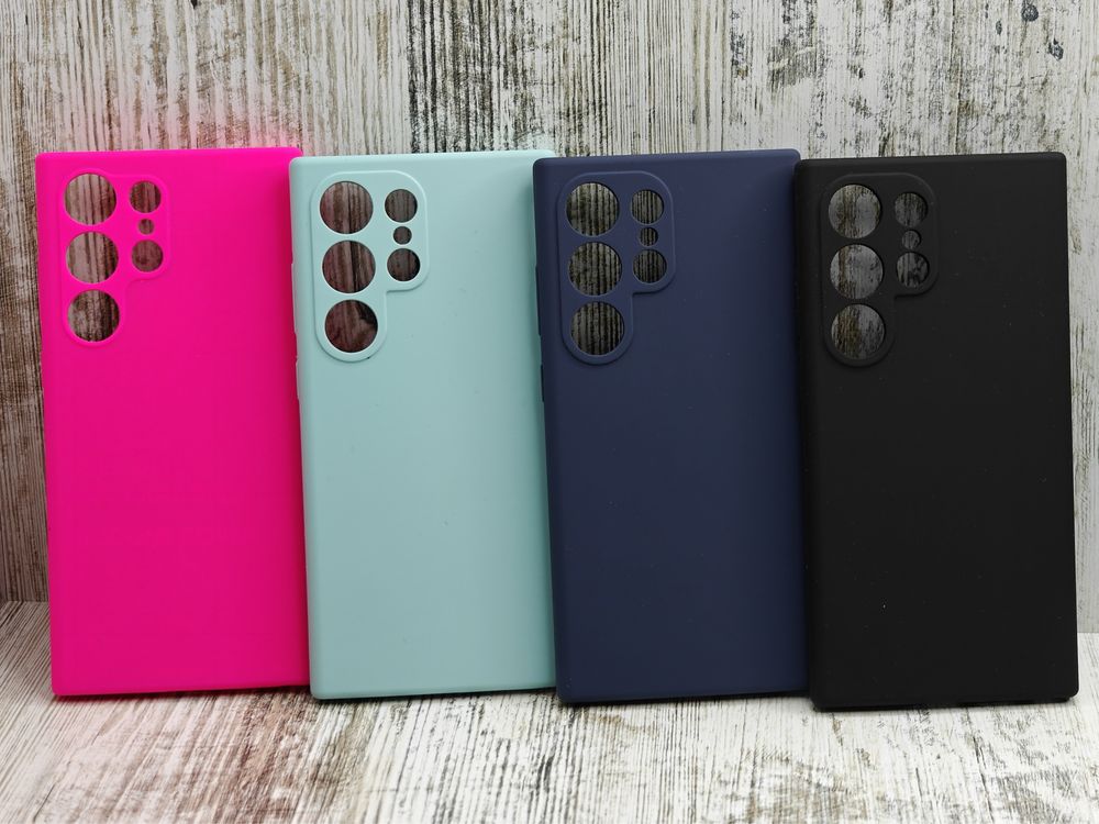 Не пачкаются. Чехол Silicone Case на Samsung S24 Ultra Микрофибра