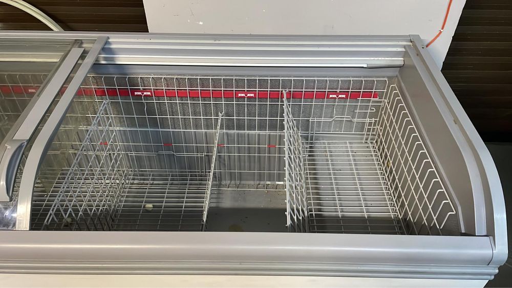 Zamrazarka AHT Maiami 250