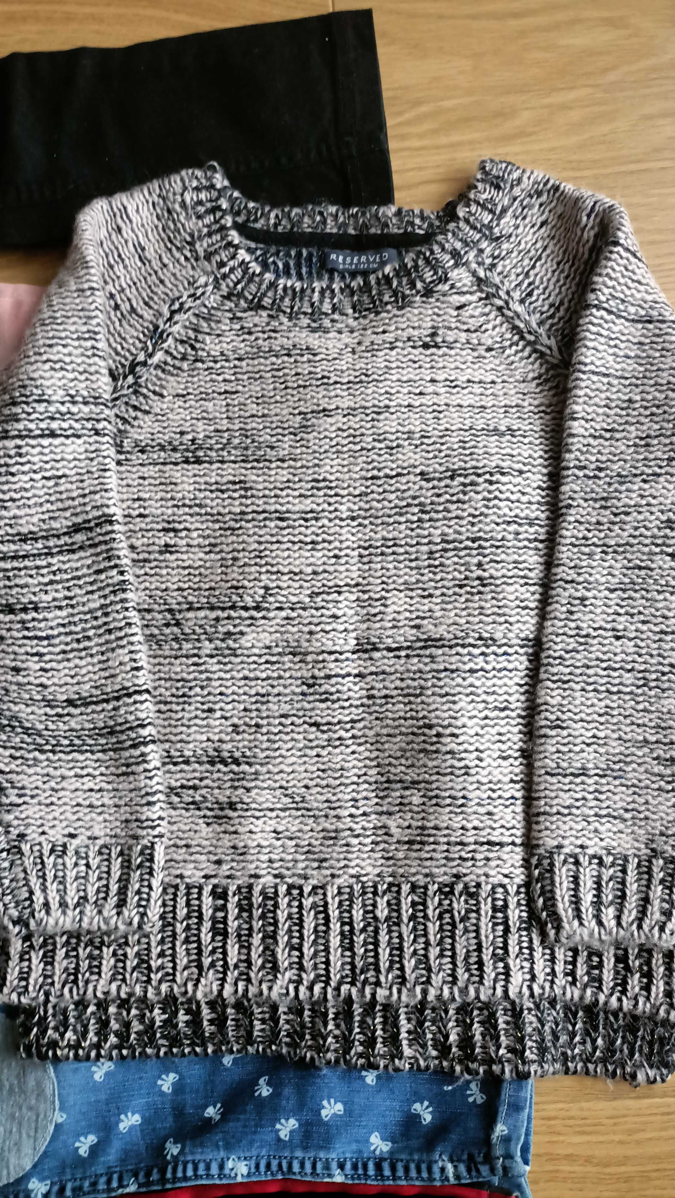 zestaw sweter + spodnie rozm.122