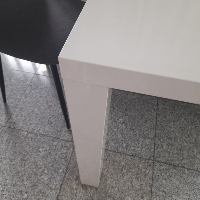 Mesa quadrada 1,60 x 90