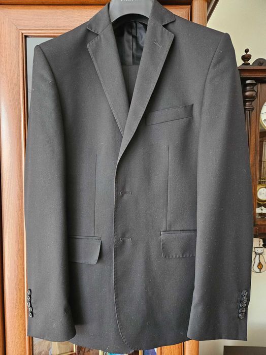 Garnitur męski Giacomo Conti czarny 176/96/82 stan bdb