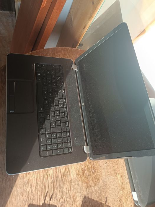 Laptop na części  HP 17'