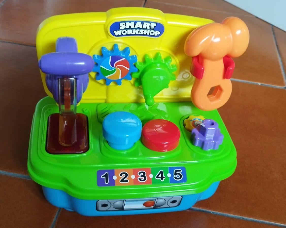 Brinquedo de aprendizagem novo