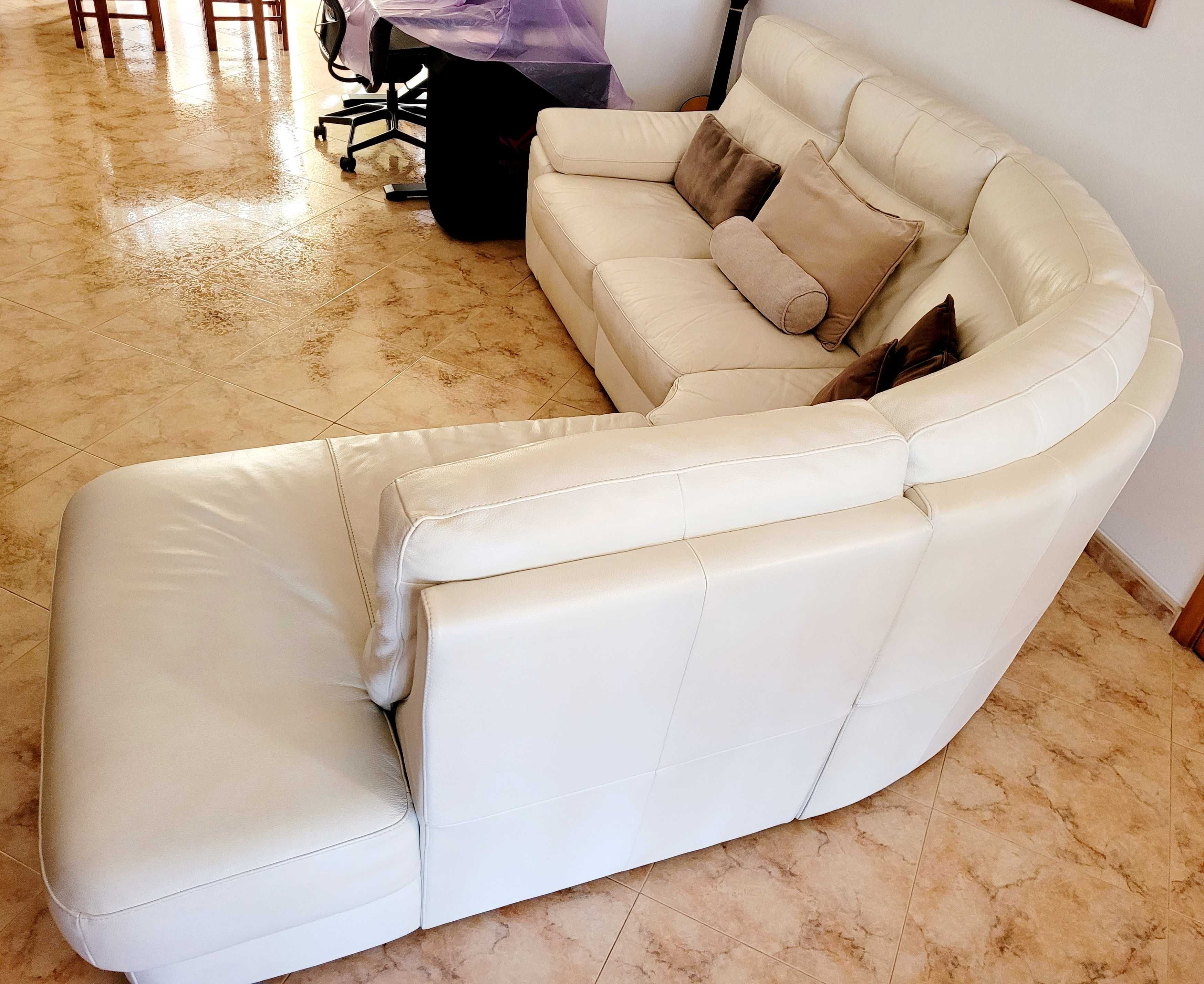 Chateau d'Ax, Sofa Pele Premium - Super Oportunidade