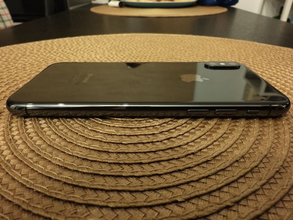 Apple iPhone XS 64GB