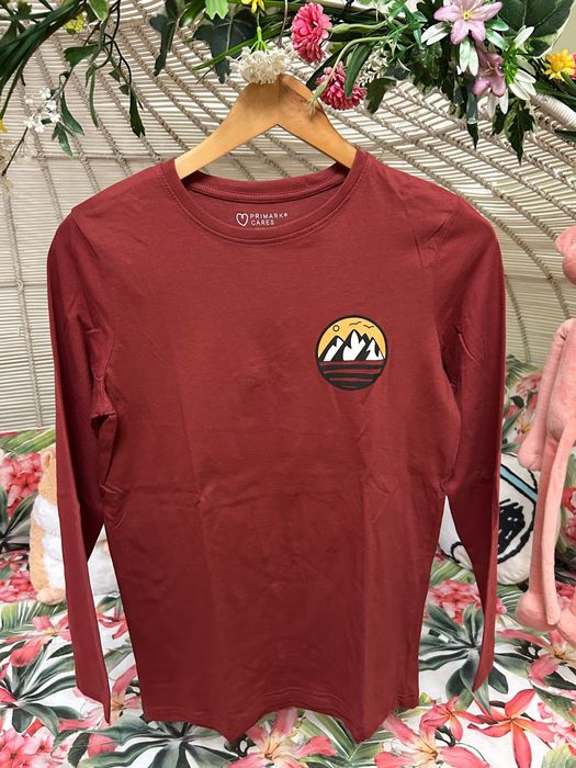 Camisola vermelha para rapaz