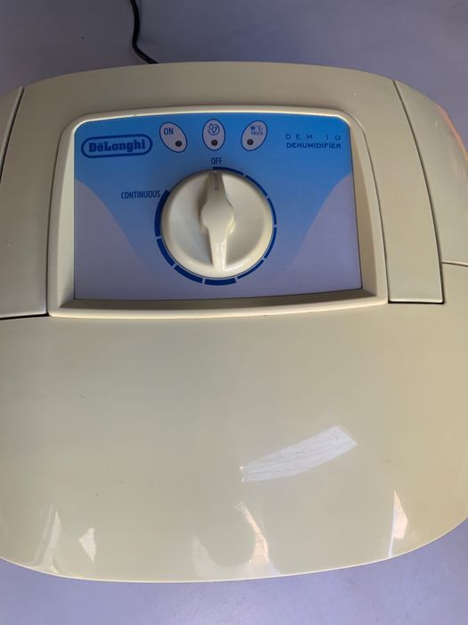 Desumidificador usado DeLonghi