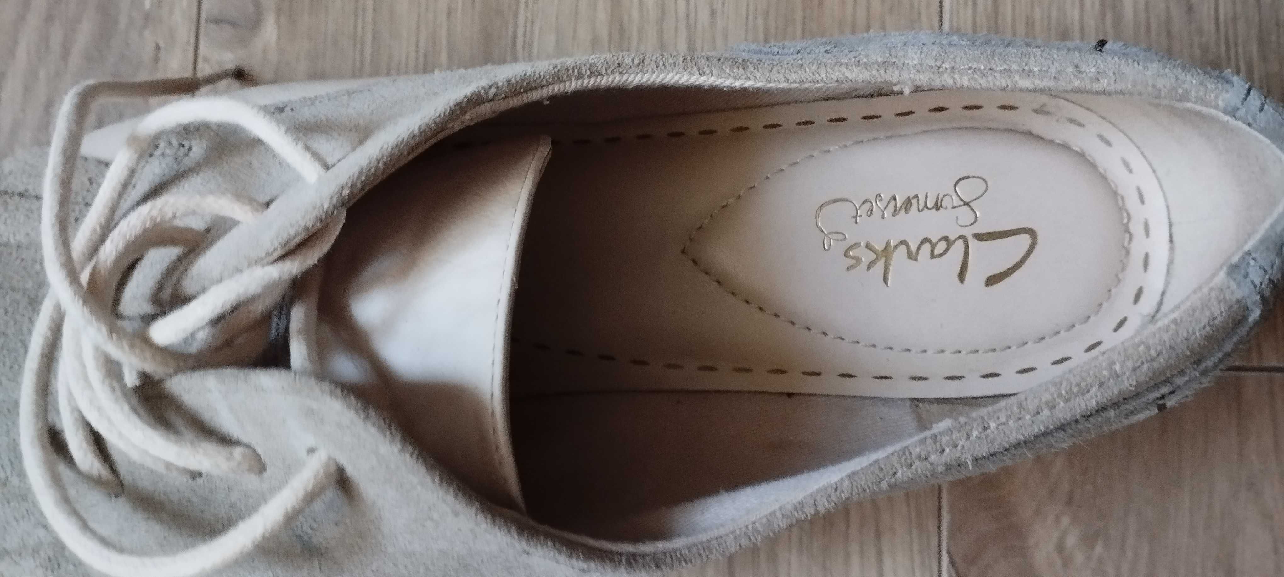 Półbuty  skórzane Clarks rozmiar 40