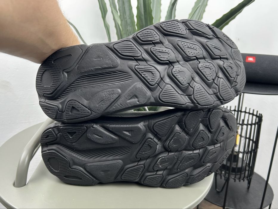 Оригінал! Кросівки Hoka Clifton 9 43 розмір М05779